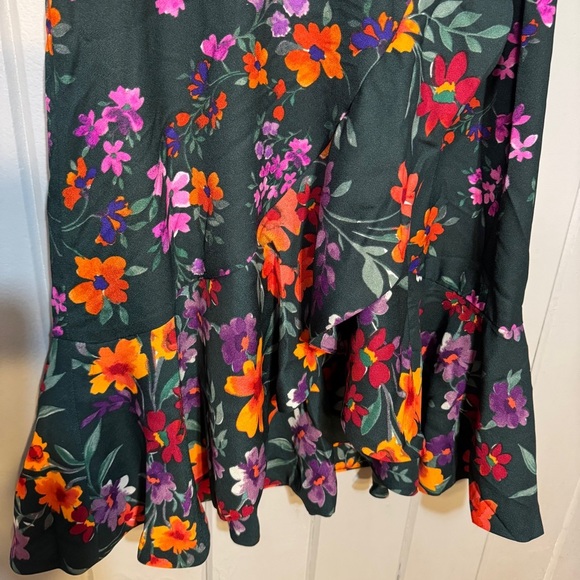 Calvin Klein Dress Green Floral Faux Wrap Midi Ruffles Size 4 in Malachite - Picture 4 of 16